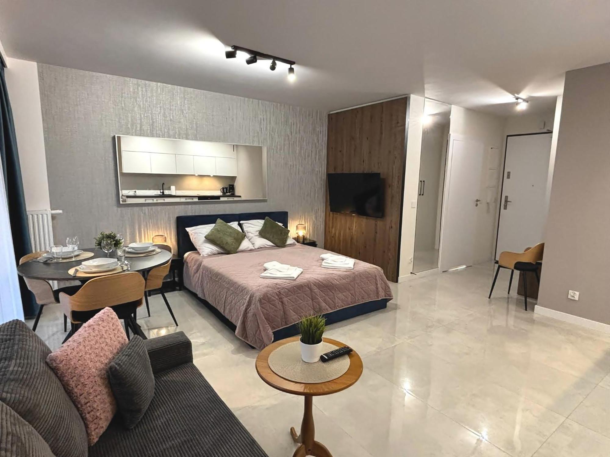 Sun Towers - Apartamenty Bryza - Apartamenty Z Parkingiem Swinoujscie Dış mekan fotoğraf