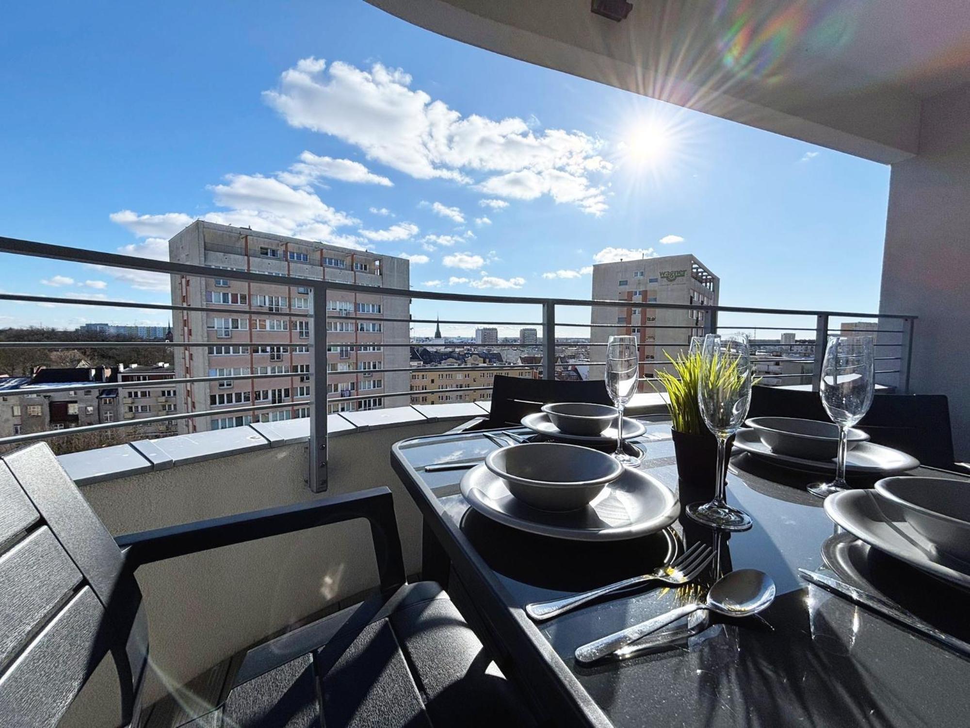 Sun Towers - Apartamenty Bryza - Apartamenty Z Parkingiem Swinoujscie Dış mekan fotoğraf