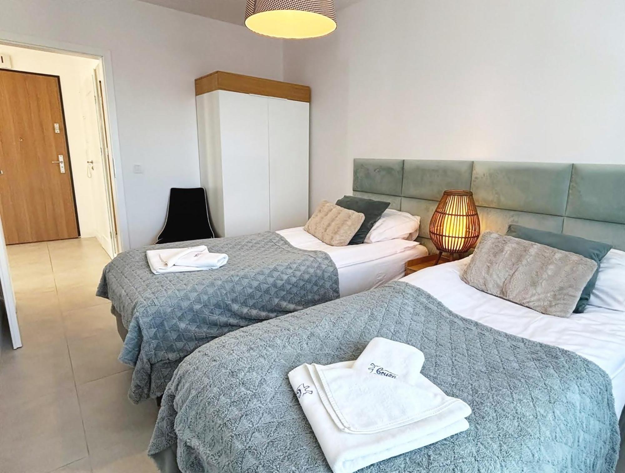 Sun Towers - Apartamenty Bryza - Apartamenty Z Parkingiem Swinoujscie Dış mekan fotoğraf