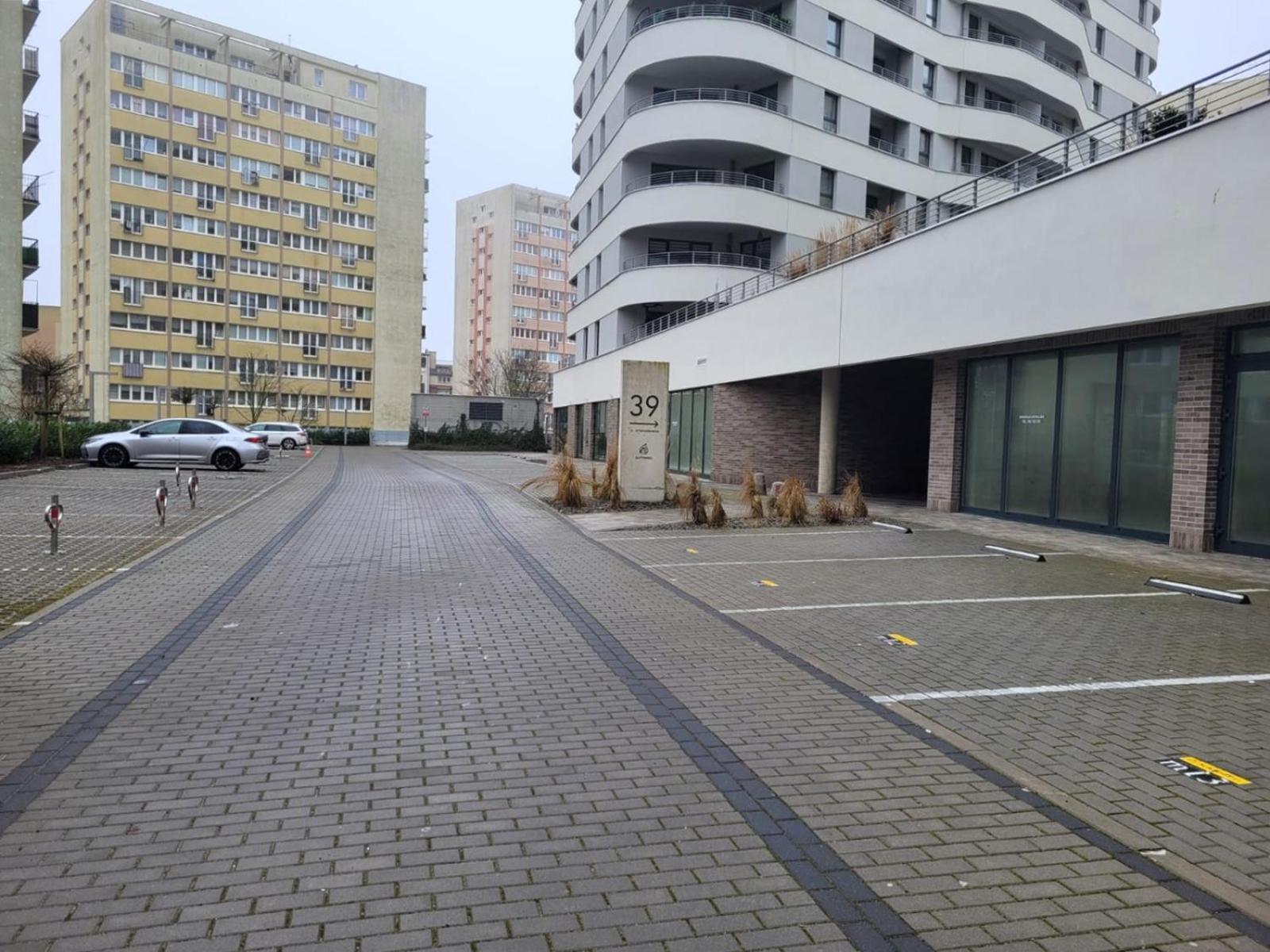 Sun Towers - Apartamenty Bryza - Apartamenty Z Parkingiem Swinoujscie Dış mekan fotoğraf
