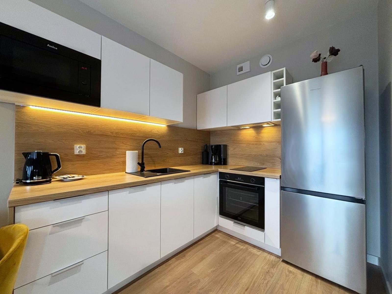 Sun Towers - Apartamenty Bryza - Apartamenty Z Parkingiem Swinoujscie Dış mekan fotoğraf
