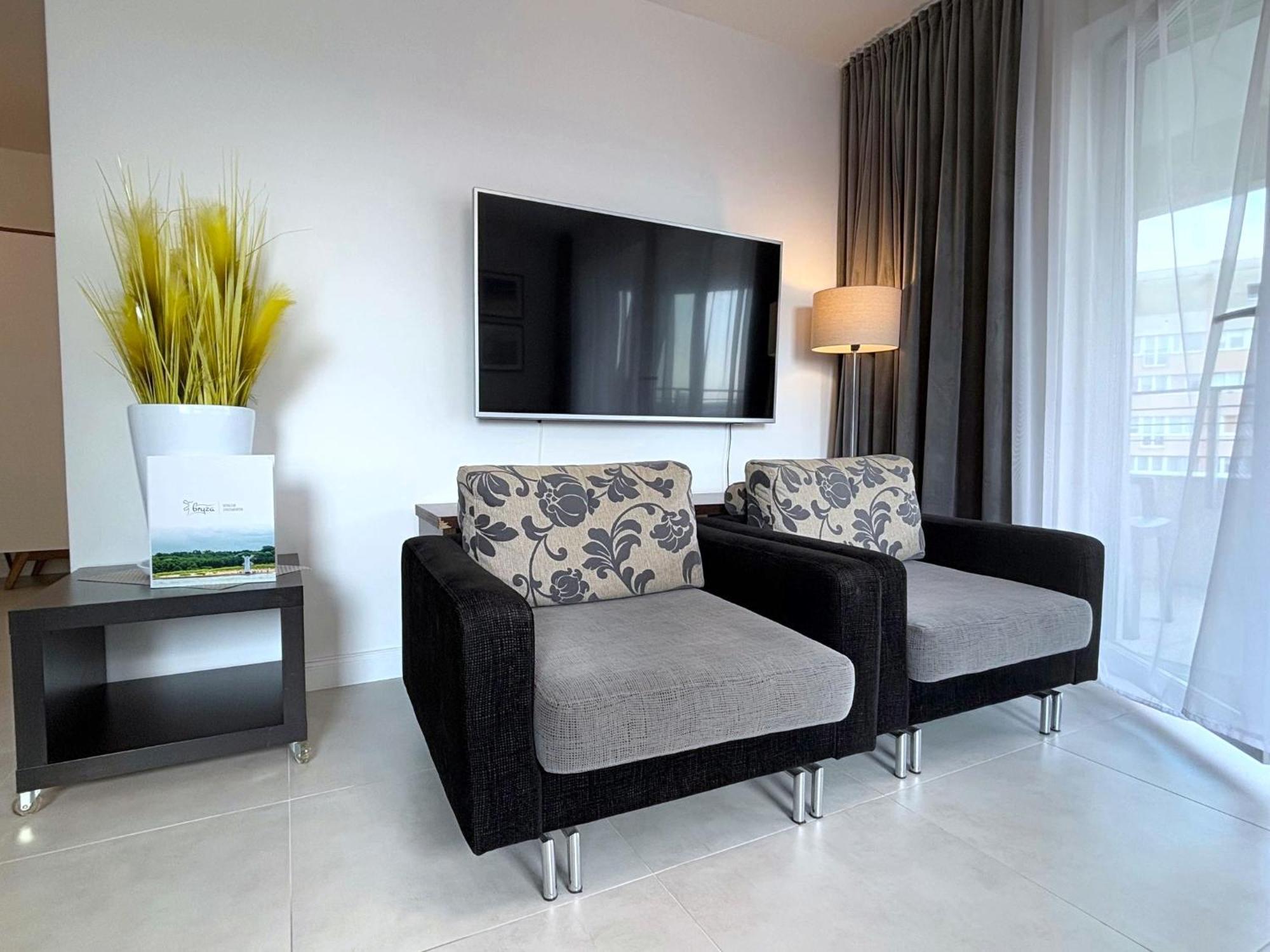 Sun Towers - Apartamenty Bryza - Apartamenty Z Parkingiem Swinoujscie Dış mekan fotoğraf