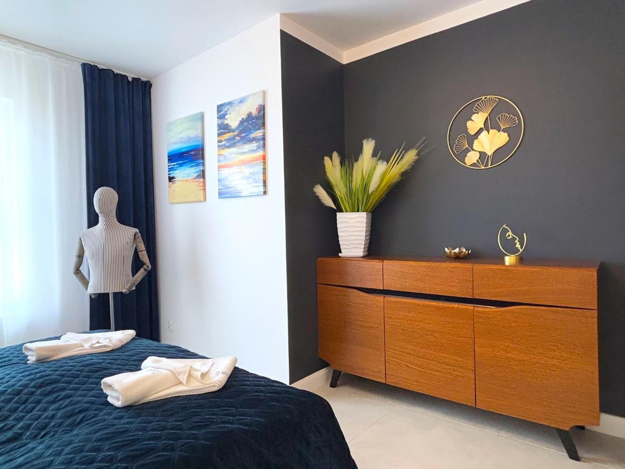 Sun Towers - Apartamenty Bryza - Apartamenty Z Parkingiem Swinoujscie Dış mekan fotoğraf