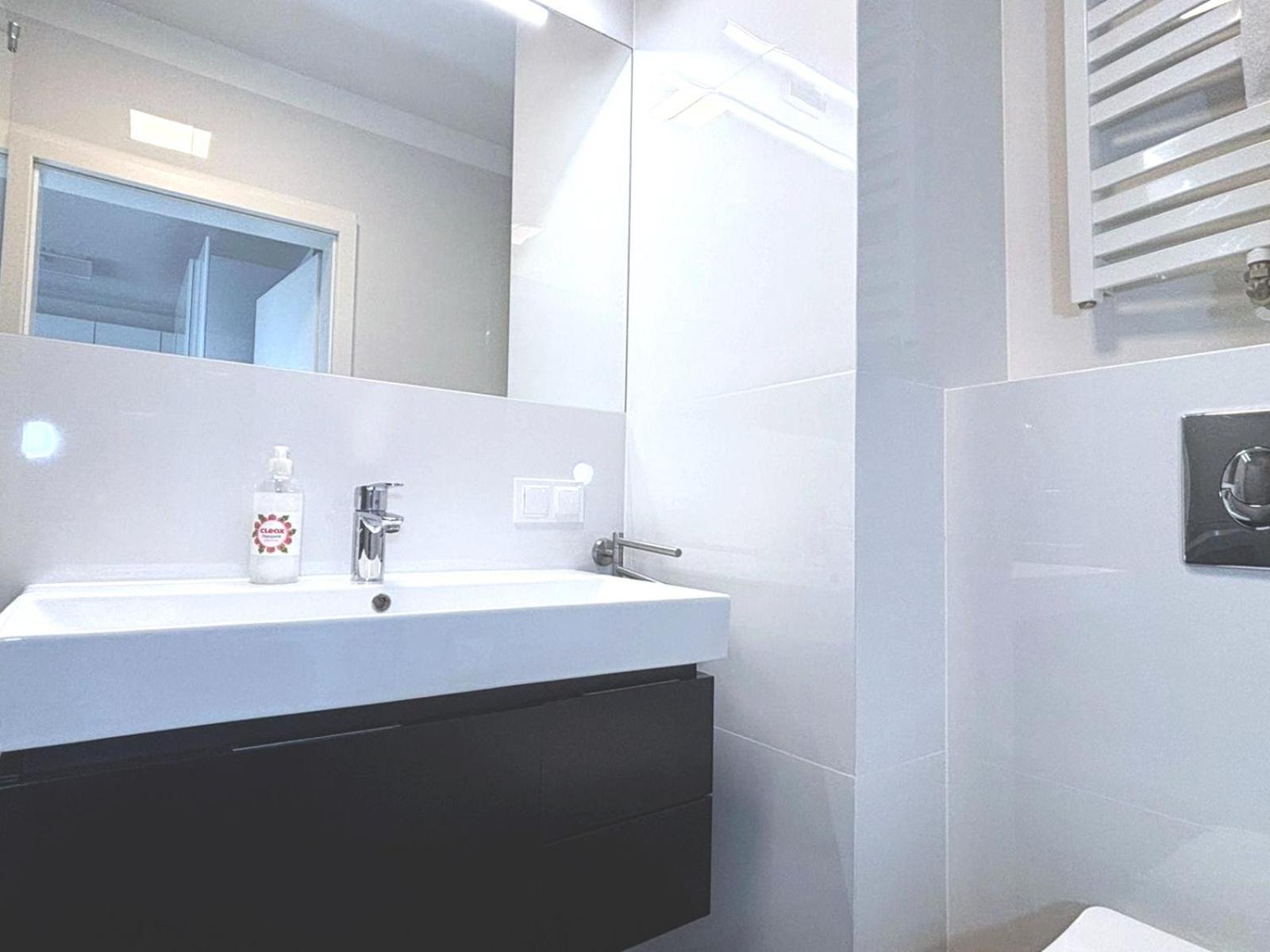 Sun Towers - Apartamenty Bryza - Apartamenty Z Parkingiem Swinoujscie Dış mekan fotoğraf