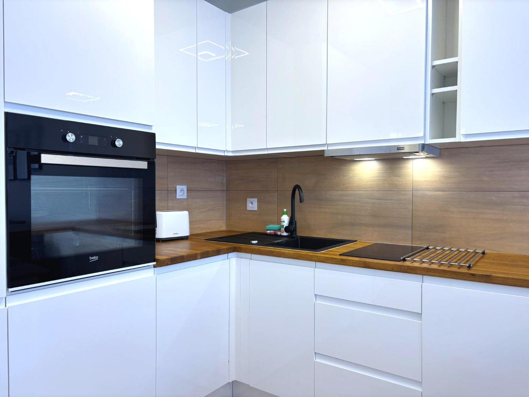 Sun Towers - Apartamenty Bryza - Apartamenty Z Parkingiem Swinoujscie Dış mekan fotoğraf